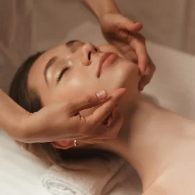 THERAPEUTIC FACIAL MASSAGES