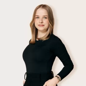 KAROLINA CIEŚLA