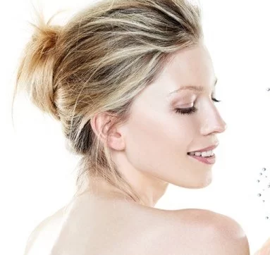 Filling wrinkles and facial contouring with hyaluronic acid -20%